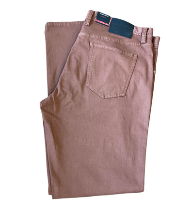 A folded pair of Alberto Jeans Pipe 1489 in brown stretch denim, featuring a visible back pocket and dark waistband label, crafted from premium denim by Alberto and displayed on a white background.