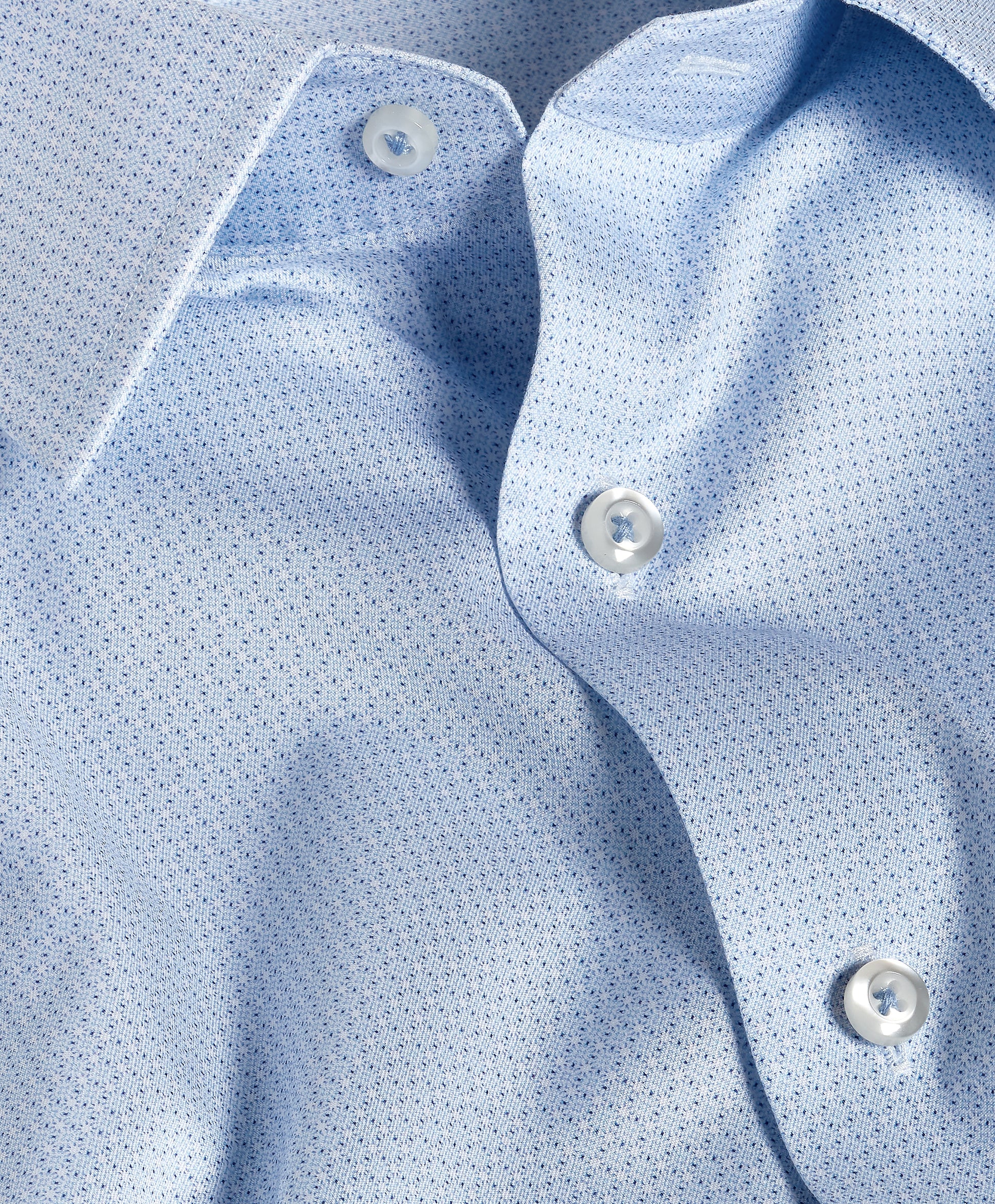 Close-up of the David Donahue Micro Geometric Print Dress Shirt TBSP13203, featuring its crisp collar, white buttons, and the refined micro geometric fabric texture.