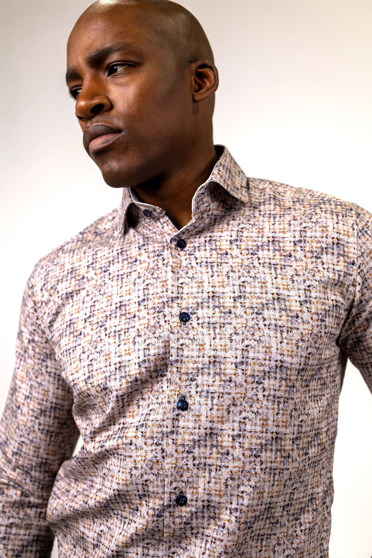 A 7 Downie St. Brown & Beige Abstract Print Sport Shirt – Big & Tall 26059, a long-sleeved sport shirt featuring a brown and beige abstract grid pattern.